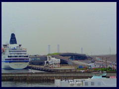 Osanbashi Pier ferry terminal